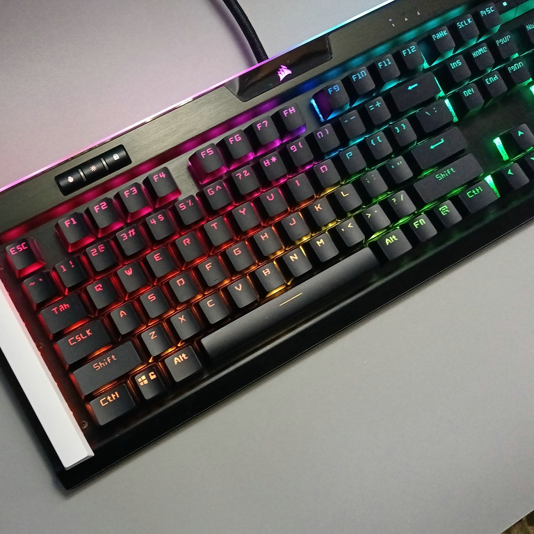 Corsair PBT Transparent Keycap - Gaming Keyboard Corsair review and price