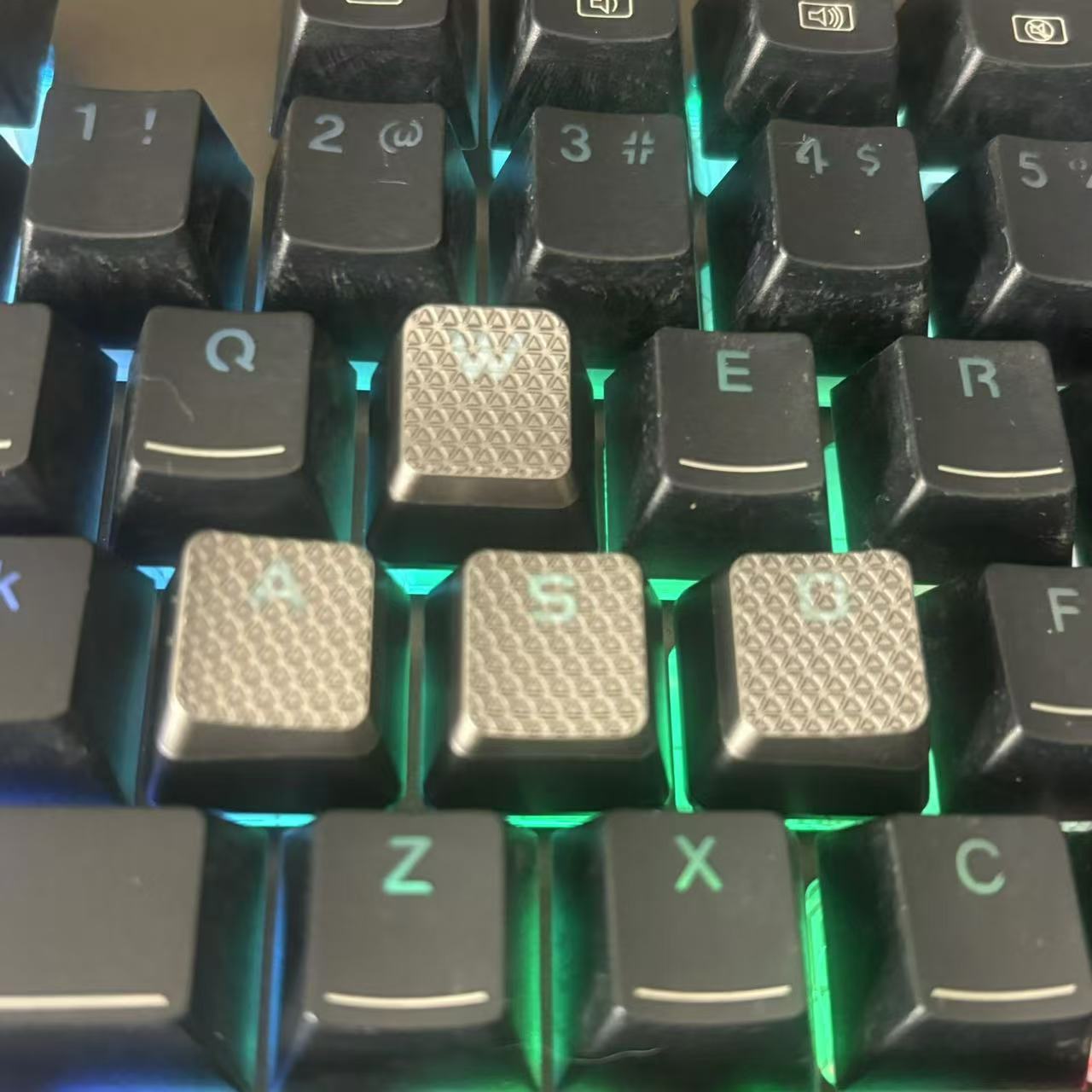 10 Backlit Keycaps for Corsair - Gaming Keyboard Corsair review and price